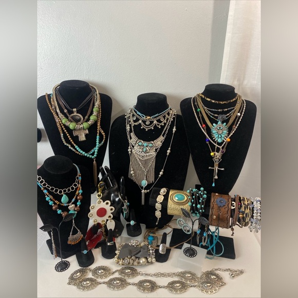 Turquoise and Silver Statement Necklaces, southwestern style jewelry lot - Picture 2 of 16